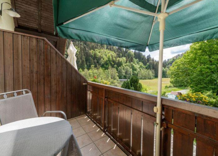 Haus Wiesenttal ไวเชนเฟลด์ ภายนอก รูปภาพ