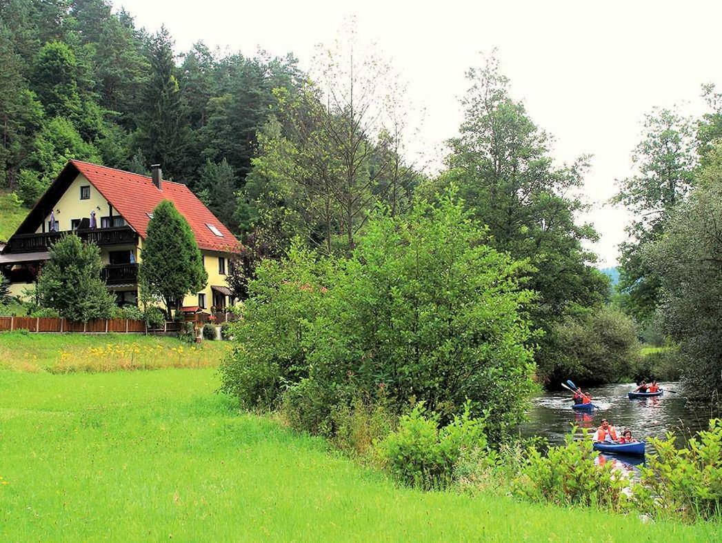 Haus Wiesenttal ไวเชนเฟลด์ ภายนอก รูปภาพ